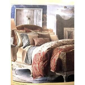 Ralph Lauren Mirabeau Paisley queen floral Bedskirt